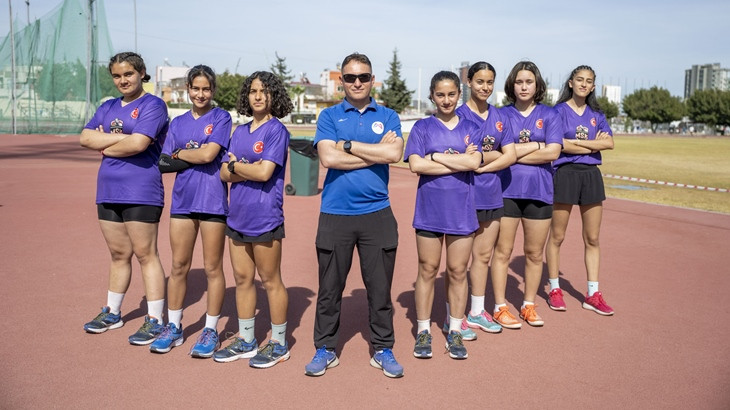 B&uuml;y&uuml;kşehir&rsquo;in &ldquo;Kır &Ccedil;i&ccedil;ekleri&rdquo; Başarıya Doymuyor